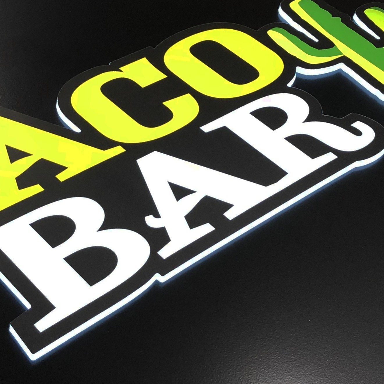 Valgusreklaami detail — Taco Bar LED-valgustähtede lähivaade